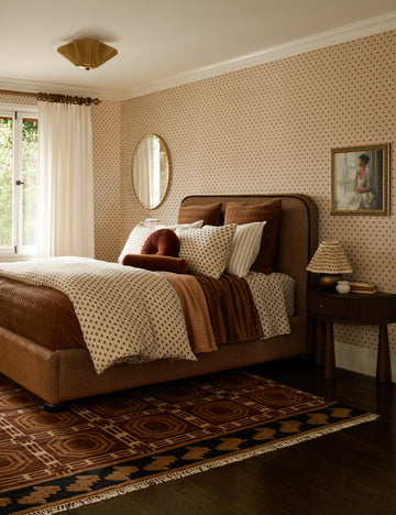 #color::merlot-and-gold #size::standard #size::king