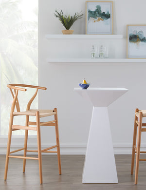 Cylia Bar Stool : Natural