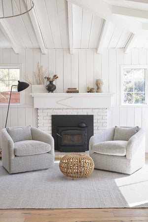Ren Swivel Chair : Gray Boucle