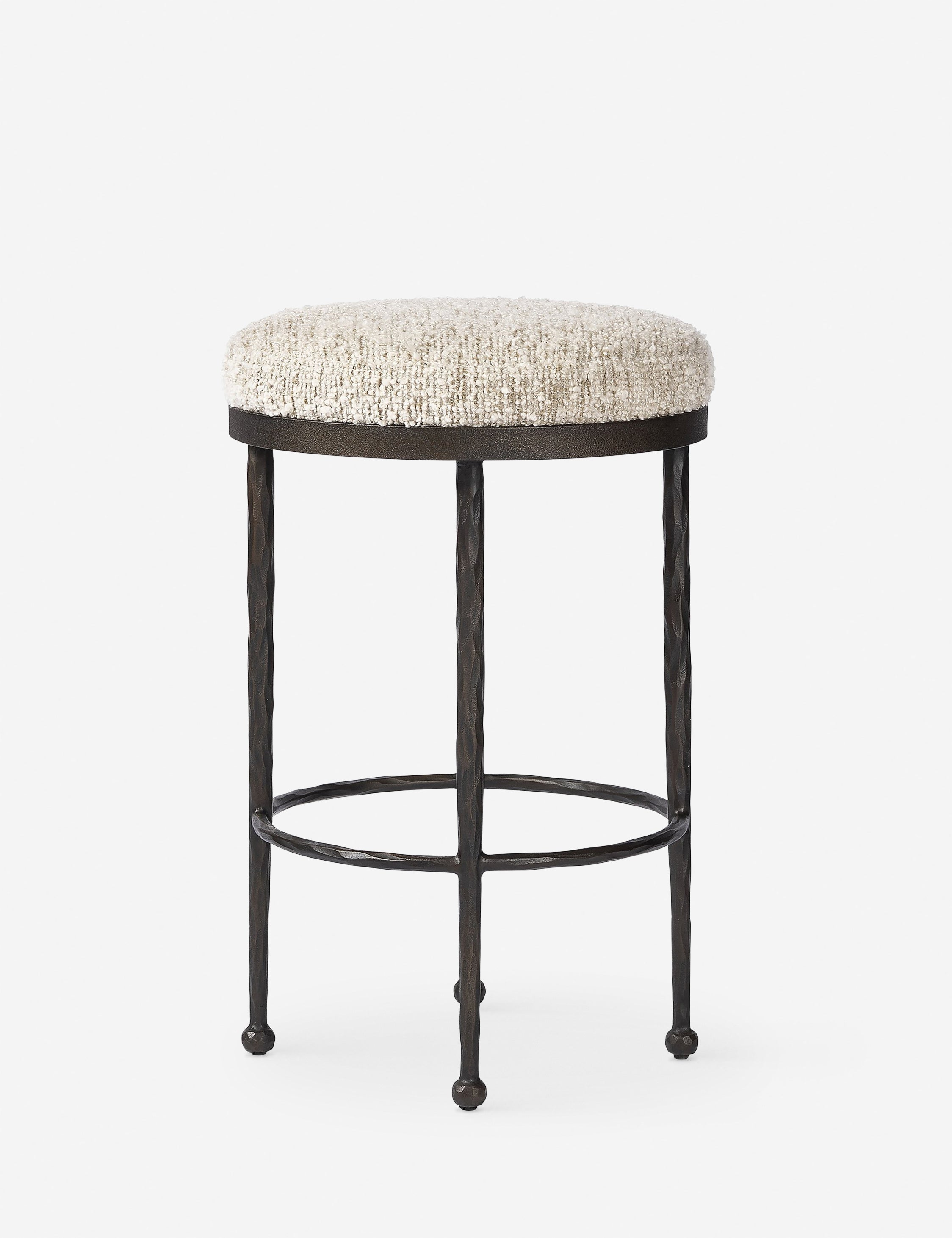 #color::ivory-boucle #size::counter