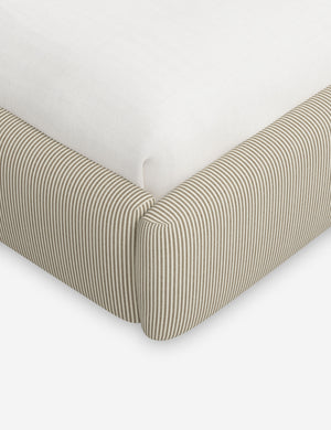 Open Box: Nabiha Platform Bed, Tan Stripe Queen