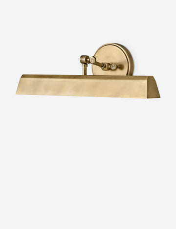 #color::brass #size::medium
