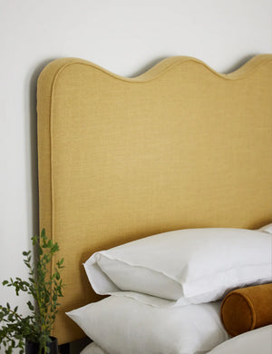 Clementine Platform Bed : Talc Linen / Full