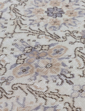 Vintage Turkish Hand-Knotted Wool Rug No. 596, 3'11
