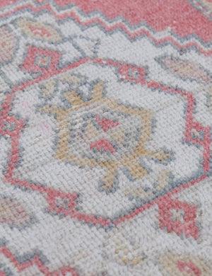Vintage Turkish Hand-Knotted Wool Mini Rug No. 308, 1'7