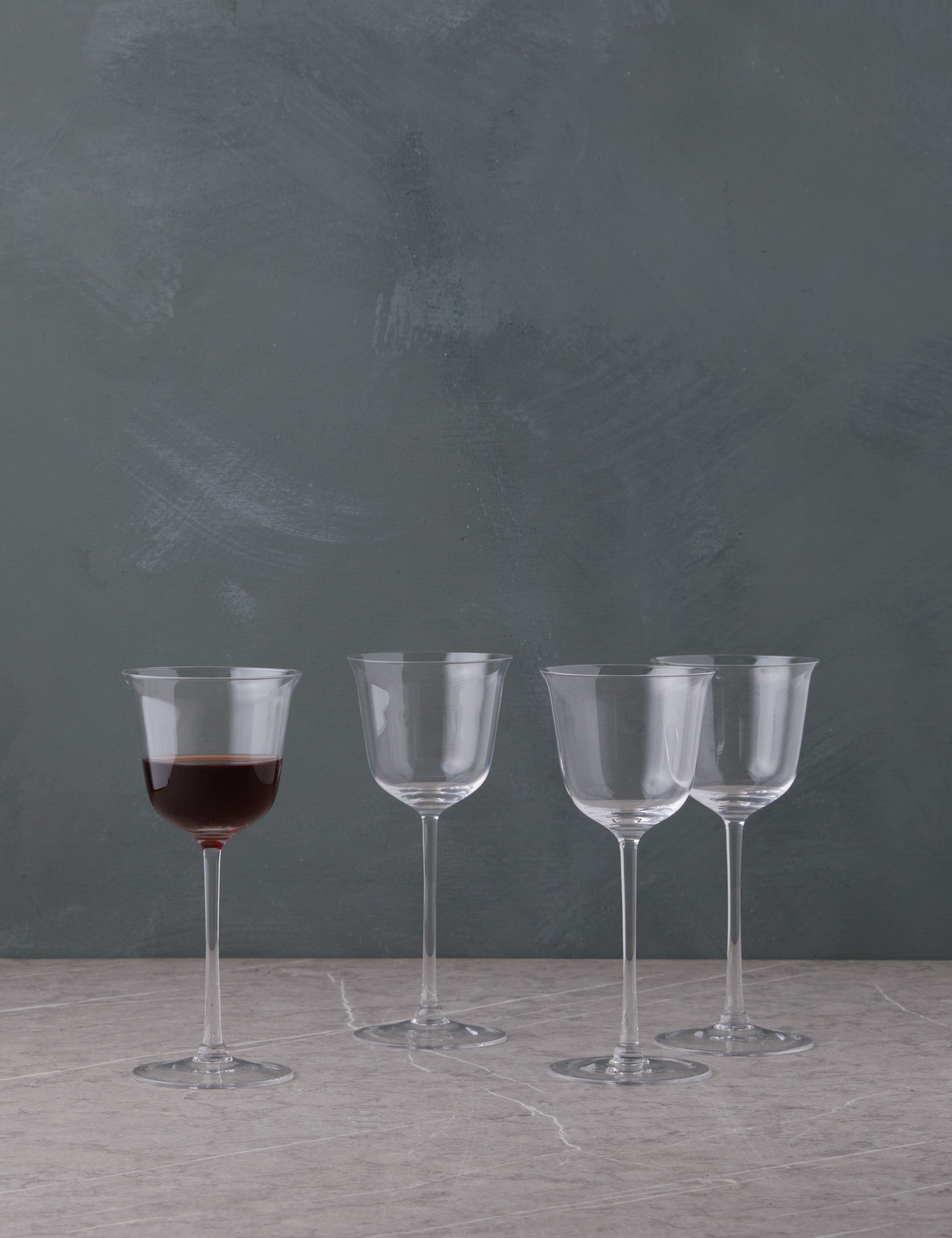 #color::clear #style::red-wine-glasses--set-of-4