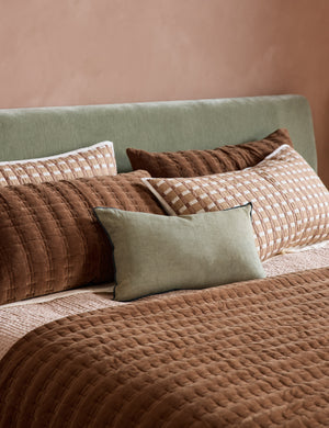Ogilvy Cotton Quilted Sham : Blush / Standard