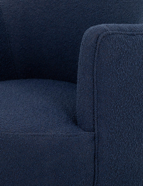 #color::navy 