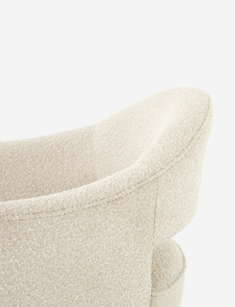 #color::natural-boucle