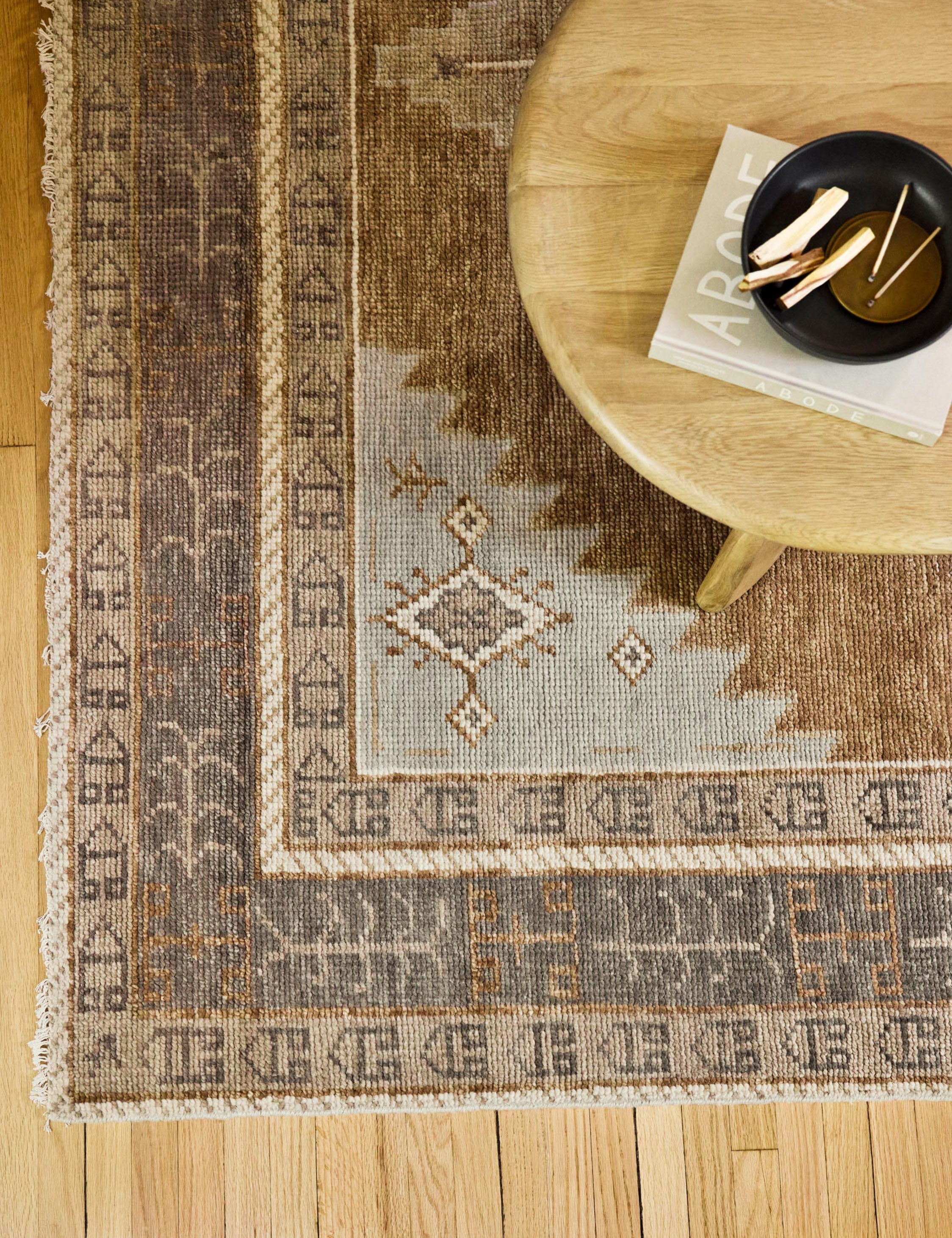 Kate Hand-Knotted Wool Rug Swatch