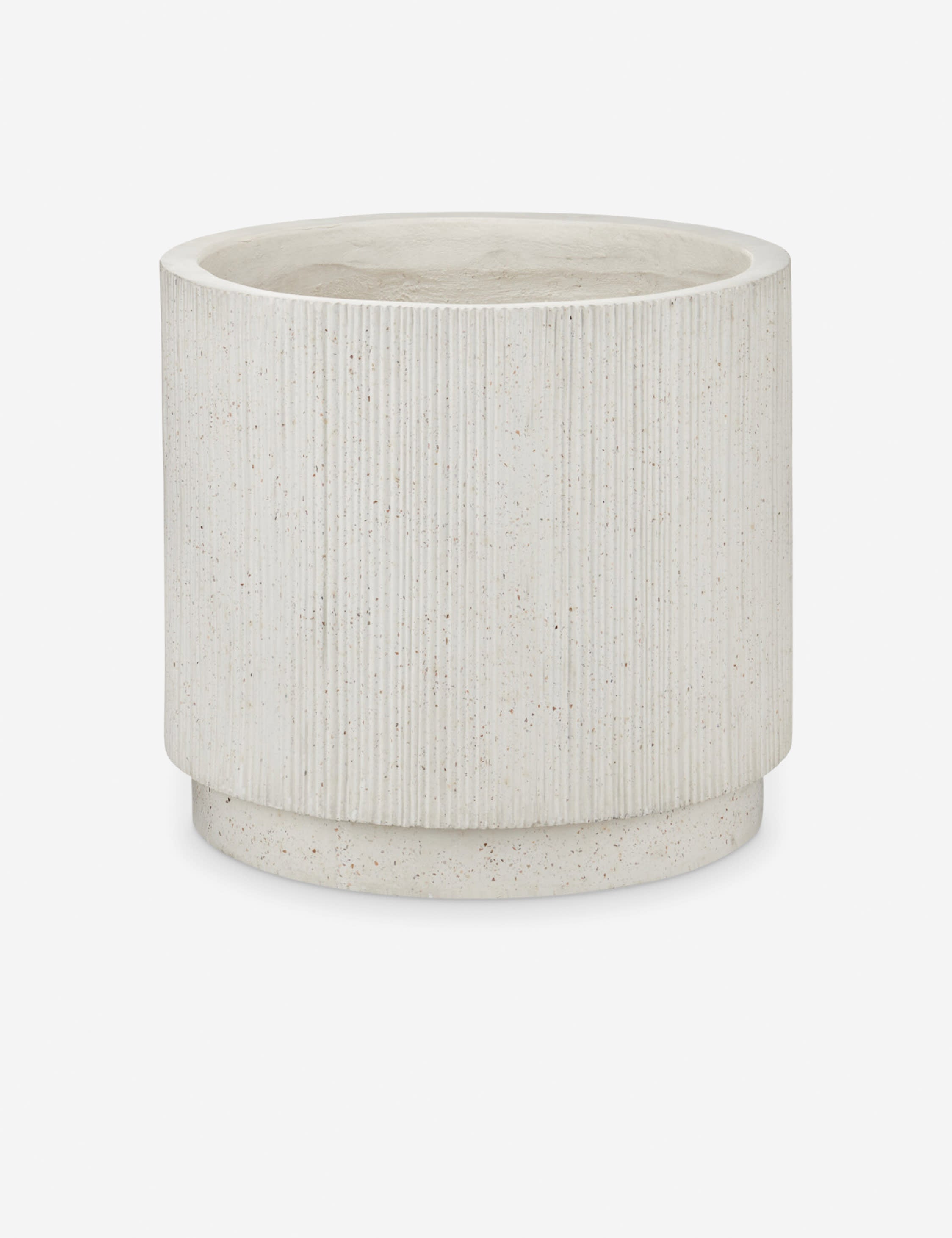#color::ivory #size::medium