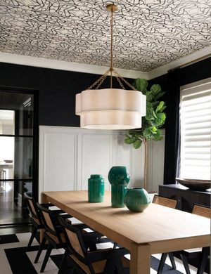 Ananda Chandelier : Black / 32
