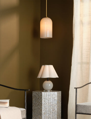 #color::taupe #size::7.25-dia