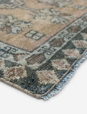 Vintage Turkish Hand-Knotted Wool Mini Rug No. 346, 1'7
