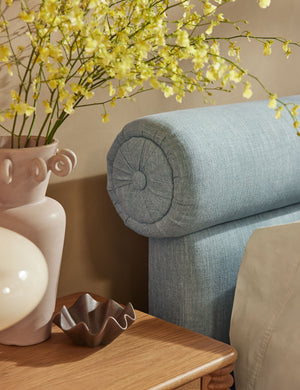 Bowery Bed : Ivory Modern Boucle / Full