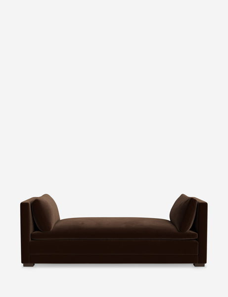 #color::mahogany-classic-velvet