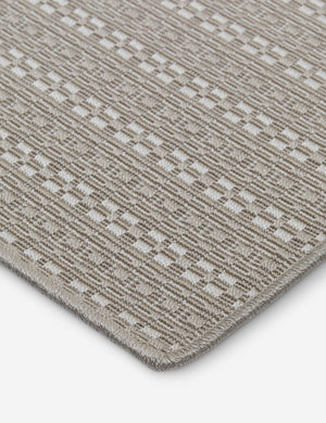 Custom Tannis Indoor / Outdoor Rug, Champagne