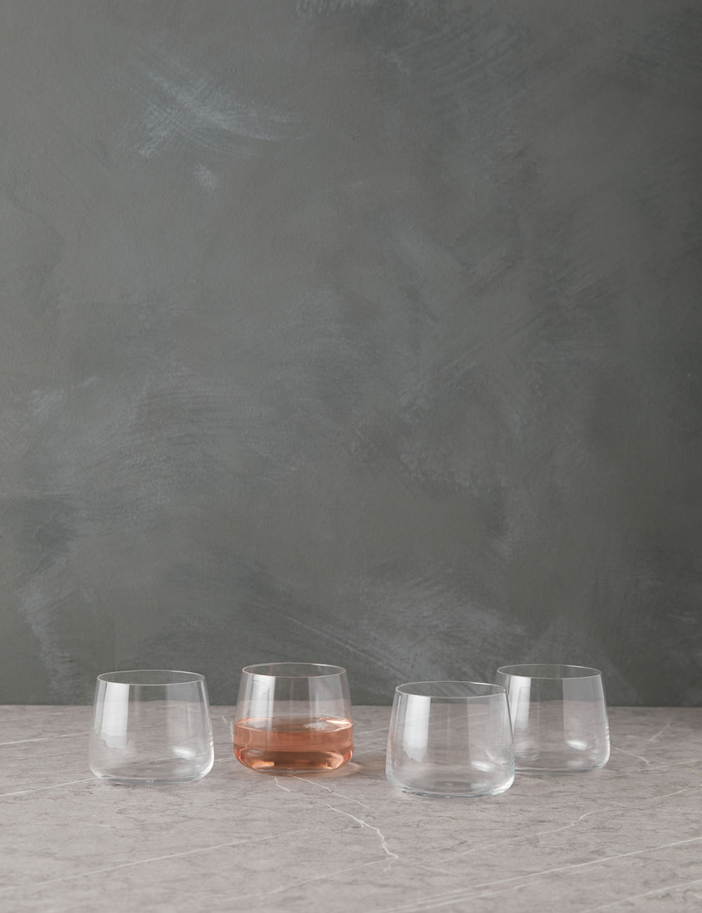 #style::stemless-wine-glasses--set-of-4