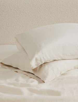 Essie soft, breathable hemp pillowcases