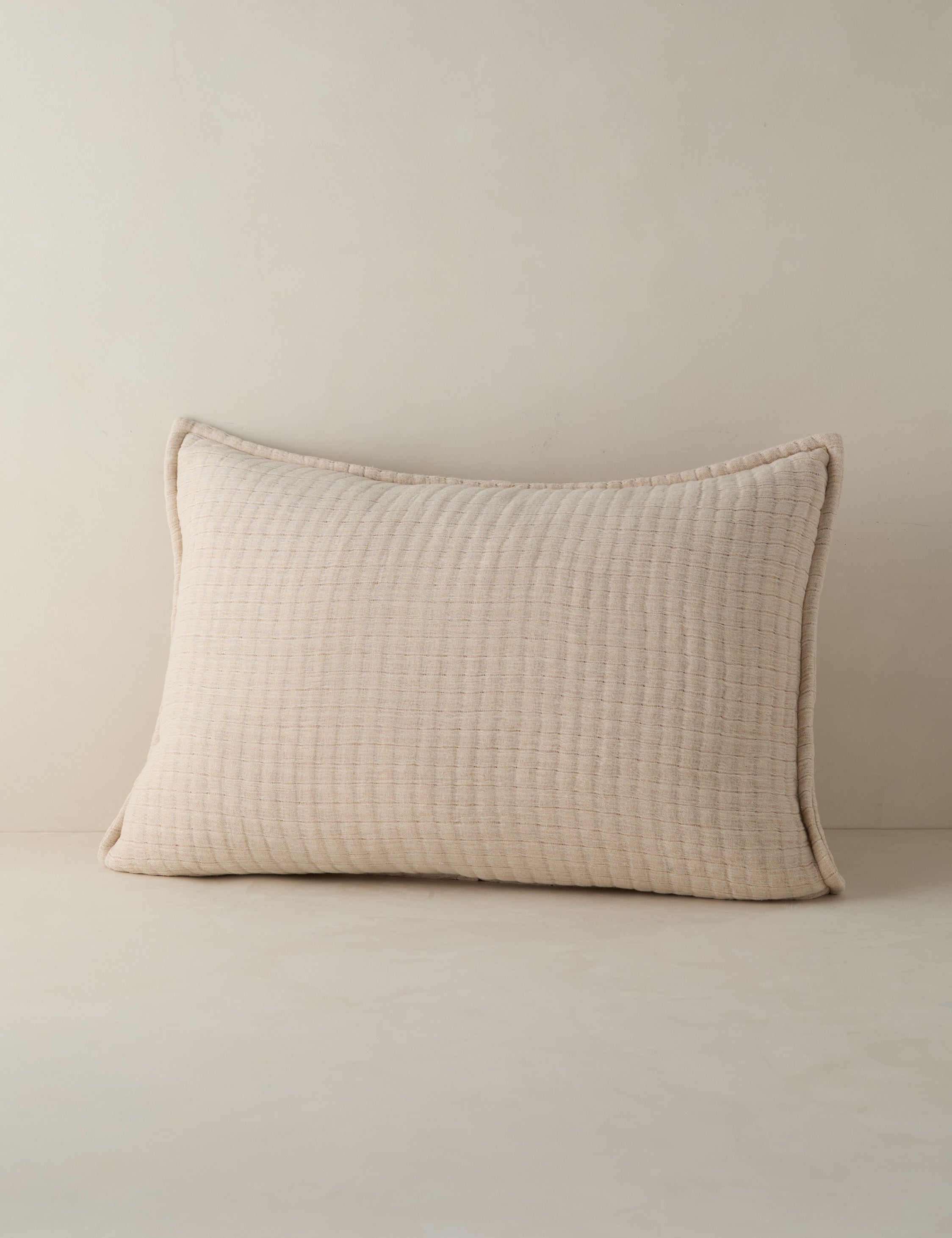 #color::taupe #size::standard