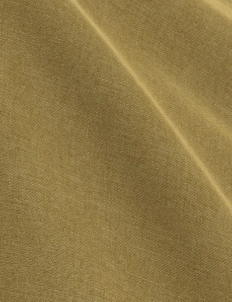 #color::golden-linen #size::full #size::queen #size::king #size::cal-king